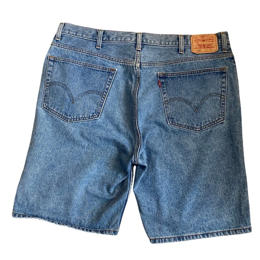 Levi’s 505 Regular Fit Denim Shorts Jorts Men’s W42 Medium Wash 2000's